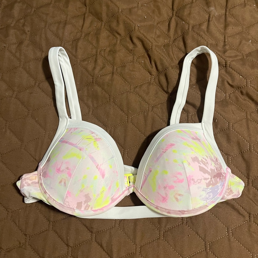 Victoria secrets swim suit top